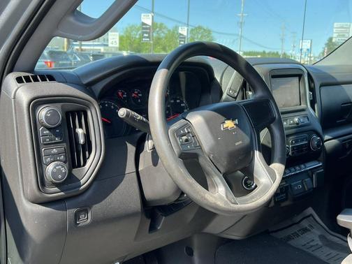 Sterling Gray Metallic 2023 Chevrolet Silverado 1500 Custom