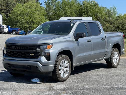 Sterling Gray Metallic 2023 Chevrolet Silverado 1500 Custom