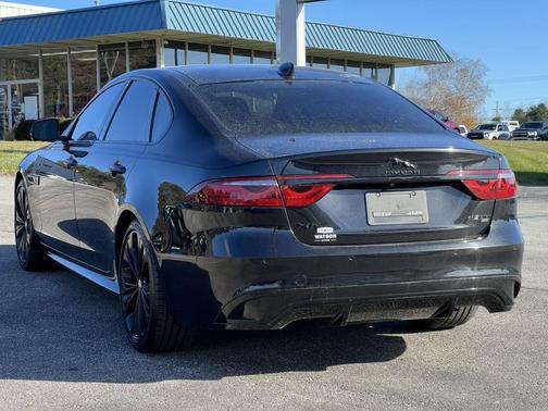 2021 Jaguar XF P300 R-Dynamic SE