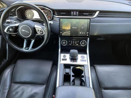 2021 Jaguar XF P300 R-Dynamic SE