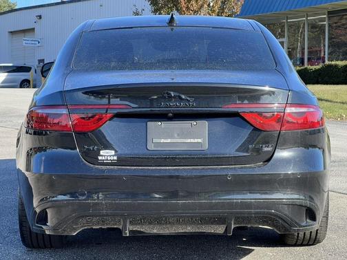 2021 Jaguar XF P300 R-Dynamic SE