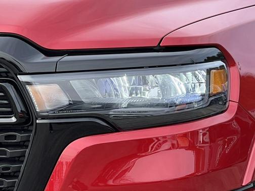 Molten Red Pearlcoat 2026 RAM 1500 Big Horn