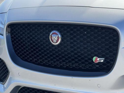 Ingot 2017 Jaguar F-PACE S