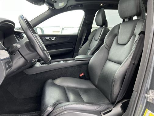 2018 Volvo XC60 T5 Inscription