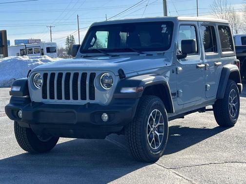 2024 Jeep Wrangler Sport