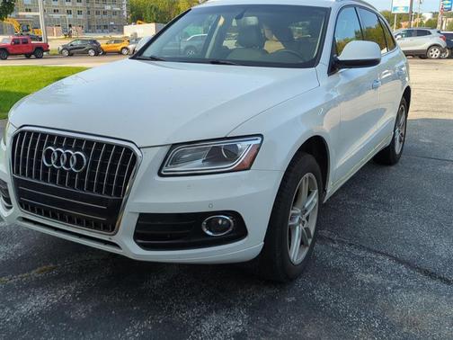 2017 Audi Q5 2.0T Premium Plus