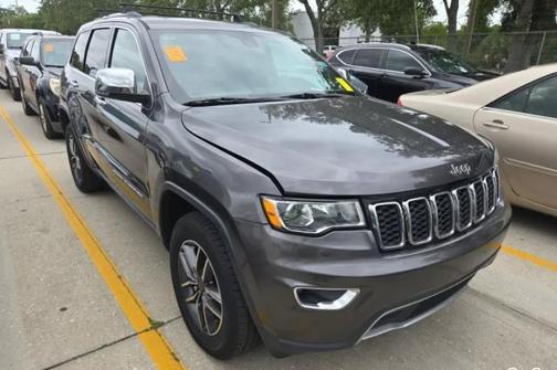 Granite Crystal Clearcoat Metallic 2019 Jeep Grand Cherokee Limited
