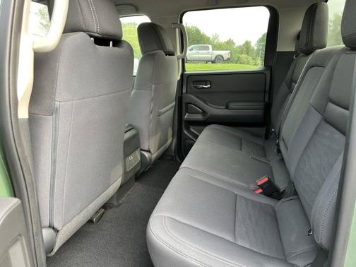 Tactical Green 2024 Nissan Frontier SV