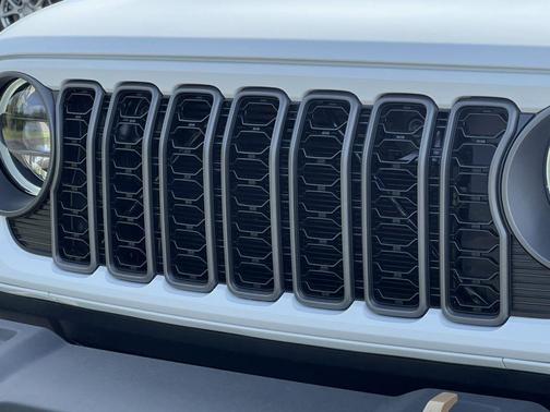 Bright White Clearcoat 2026 Jeep Wrangler 85th Anniversary