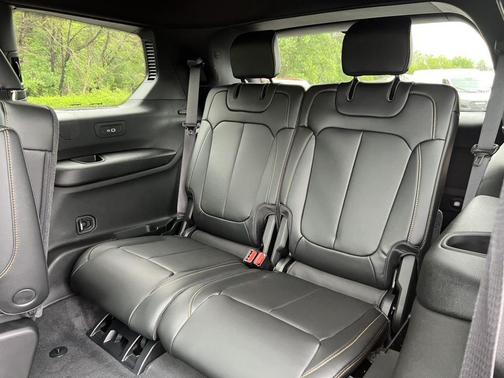 Silver Zynith 2026 Jeep Grand Cherokee L 85TH ANNIVERSARY EDITION