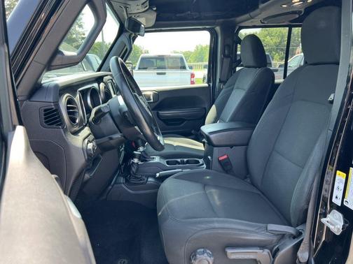 2020 Jeep Gladiator Sport