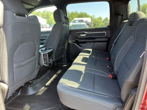 Delmonico Red Pearlcoat 2020 RAM 1500 Big Horn
