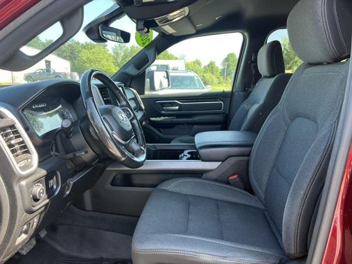 Delmonico Red Pearlcoat 2020 RAM 1500 Big Horn