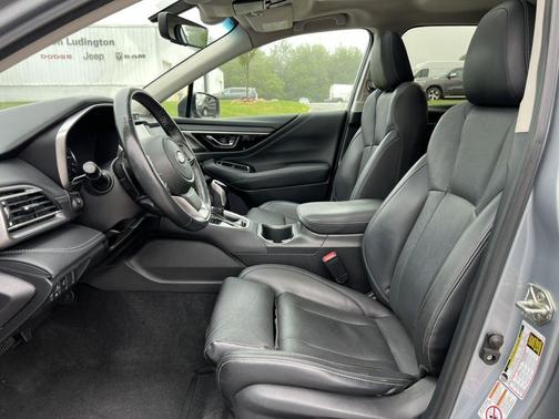 Ice Silver Metallic 2020 Subaru Outback Limited