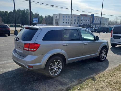 Billet Silver Metallic Clearcoat 2015 Dodge Journey R/T