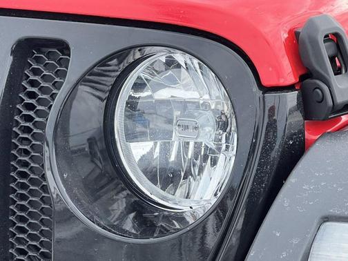 2022 Jeep Wrangler Sport