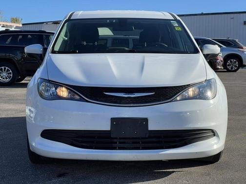 2019 Chrysler Pacifica LX