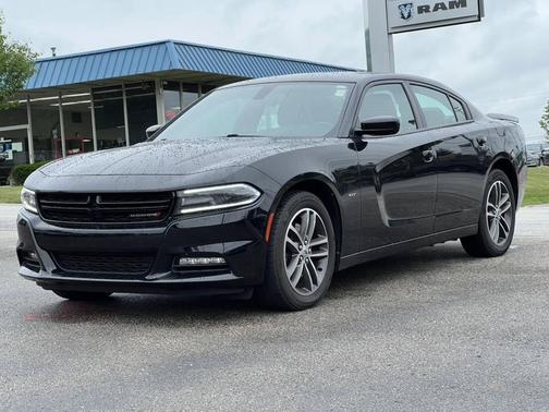 Black 2018 Dodge Charger GT