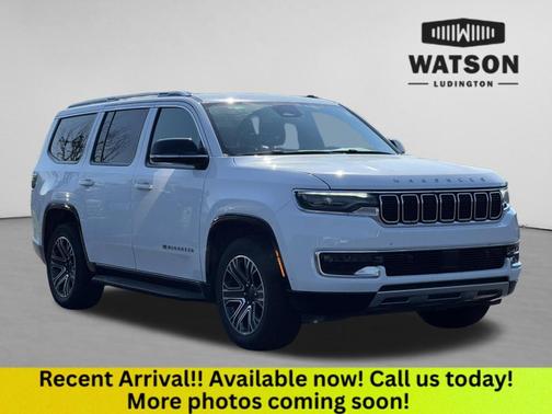 Bright White Clearcoat 2024 Jeep Wagoneer Series II