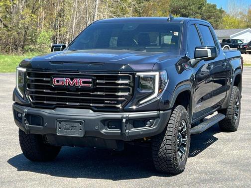 2025 GMC Sierra 1500 AT4X