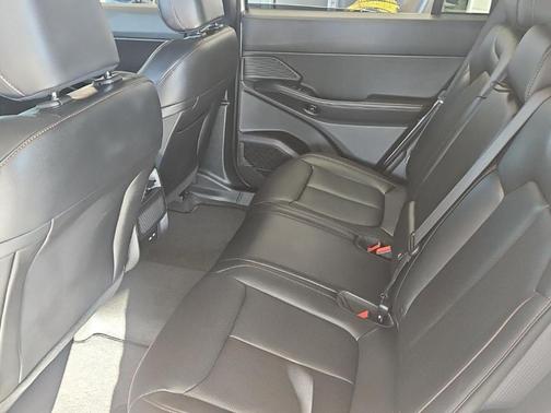 2026 Jeep Cherokee LAREDO/LIMITED