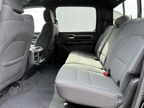 Diamond Black 2024 RAM 1500 Big Horn