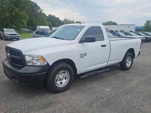 Bright White Clearcoat 2021 RAM 1500 Classic Tradesman