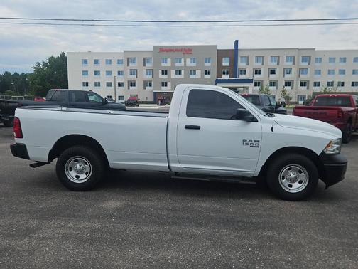 Bright White Clearcoat 2021 RAM 1500 Classic Tradesman
