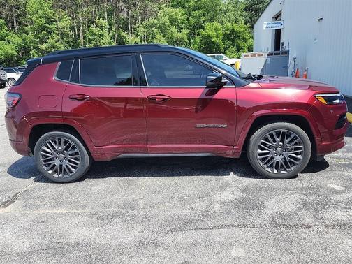 2022 Jeep Compass Altitude