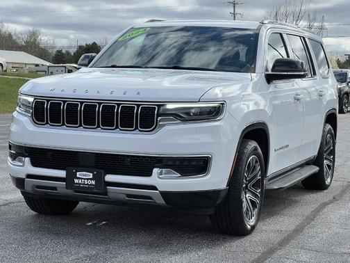 Bright White Clearcoat 2024 Jeep Wagoneer Series II