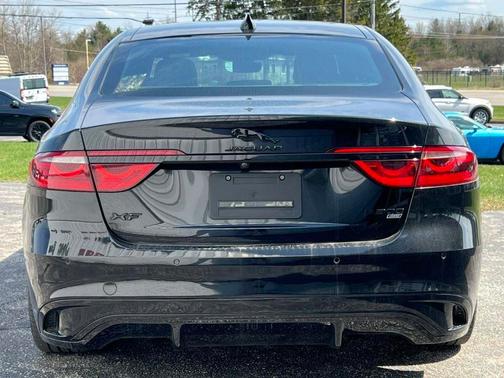 2021 Jaguar XF P300 R-Dynamic SE