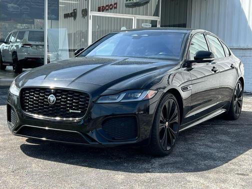 2021 Jaguar XF P300 R-Dynamic SE