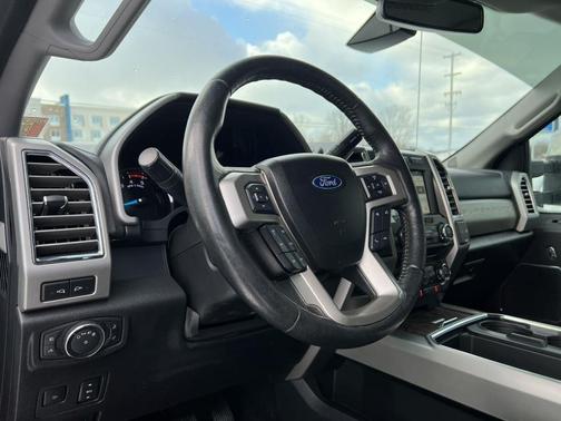 2017 Ford F-350 Lariat Super Duty