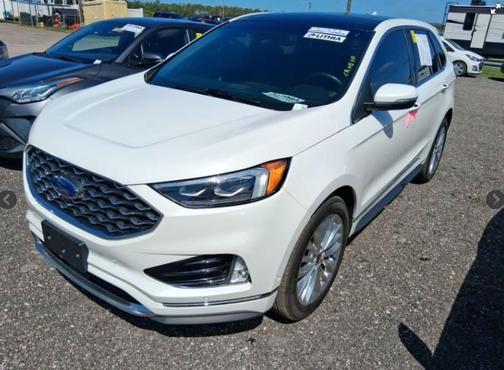 White 2020 Ford Edge Titanium