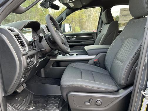 Blue Metallic 2026 RAM 1500 Big Horn