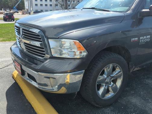 Granite Crystal Clearcoat Metallic 2019 RAM 1500 Classic Big Horn