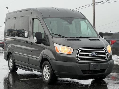 2016 Ford Transit-150 XLT