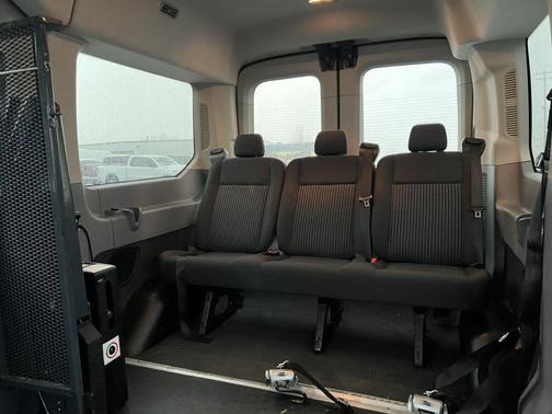 2016 Ford Transit-150 XLT