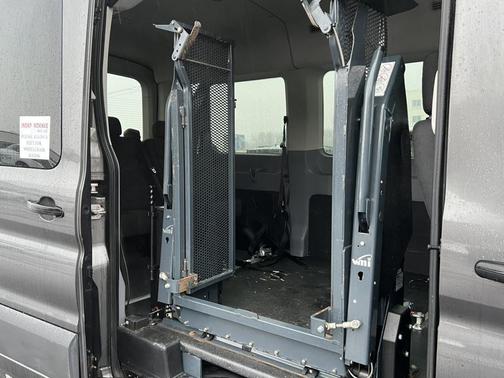 2016 Ford Transit-150 XLT