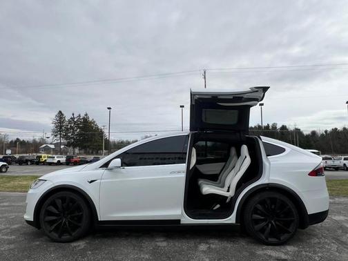 2019 Tesla Model X Long Range