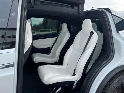 2019 Tesla Model X Long Range