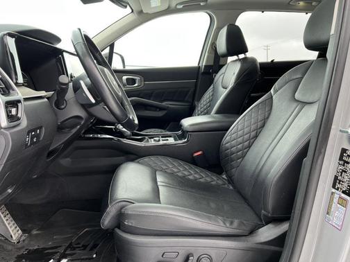 2023 Kia Sorento X-Line SX Prestige
