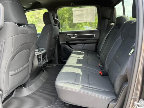 Granite Crystal Clearcoat Metallic 2026 RAM 1500 Lone Star