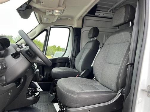 Bright White Clearcoat 2025 RAM ProMaster 3500 High Roof