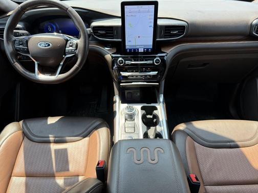 2022 Ford Explorer King Ranch