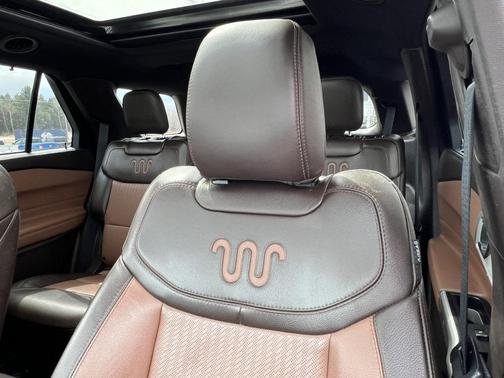 2022 Ford Explorer King Ranch