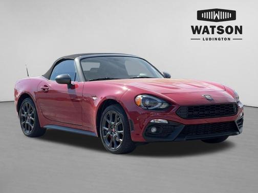 Hypnotique Red 2019 FIAT 124 Spider Abarth