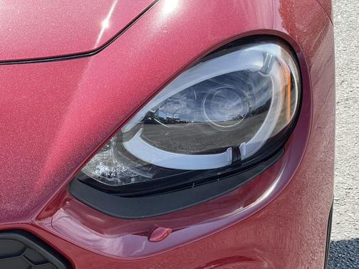 Hypnotique Red 2019 FIAT 124 Spider Abarth