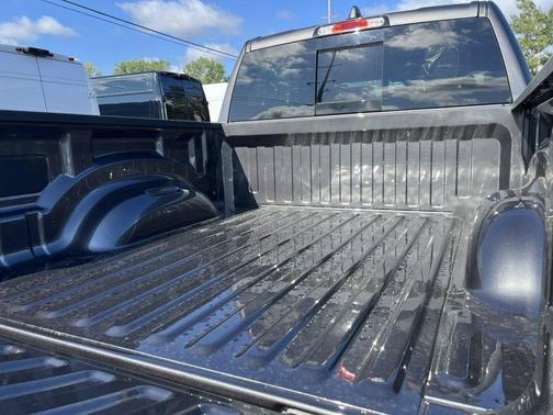 Granite Crystal Clearcoat Metallic 2027 RAM 1500 Big Horn
