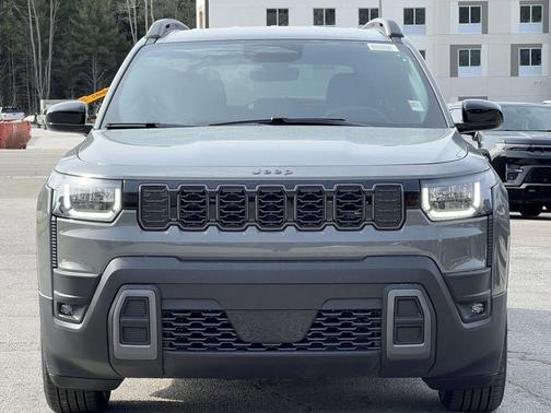 Sting Gray Clearcoat 2026 Jeep Cherokee LAREDO/LIMITED